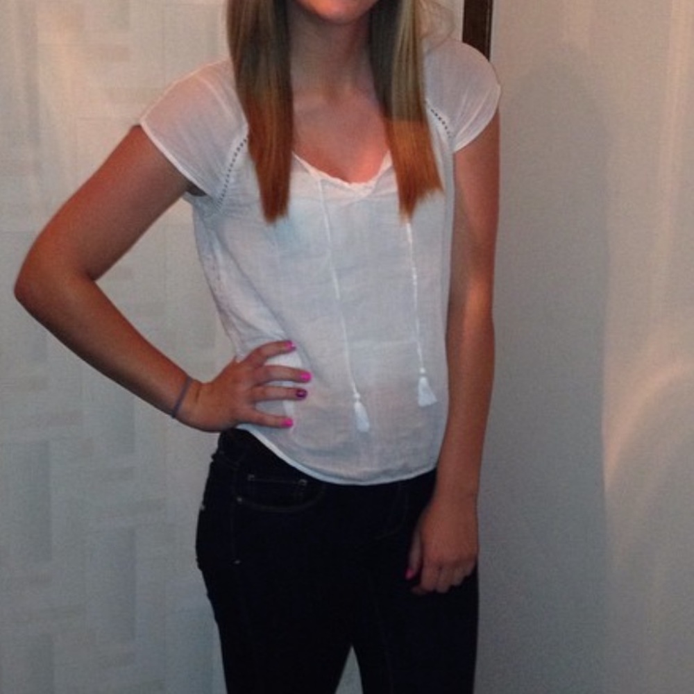 White Aerie Shirt with breezy back